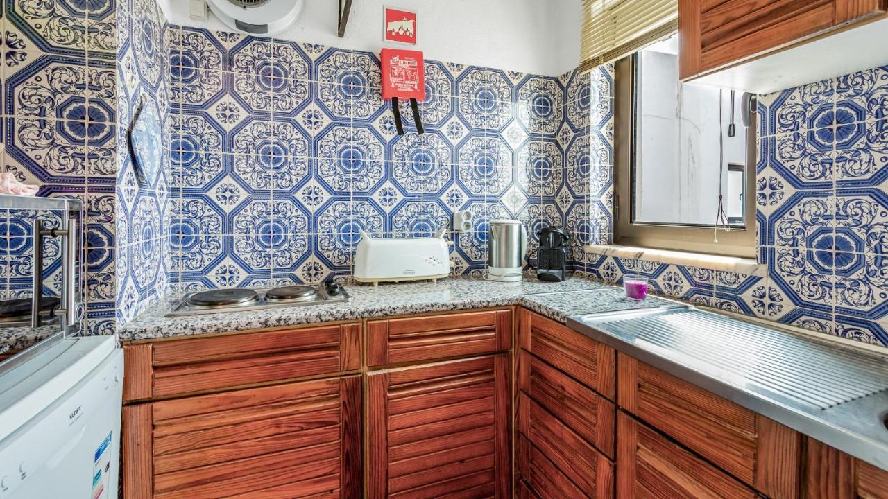 Apartment Peaceful Flat In By Lovelystay Lagos