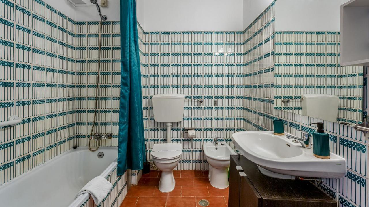 Peaceful Flat In By Lovelystay Apartment Lagos