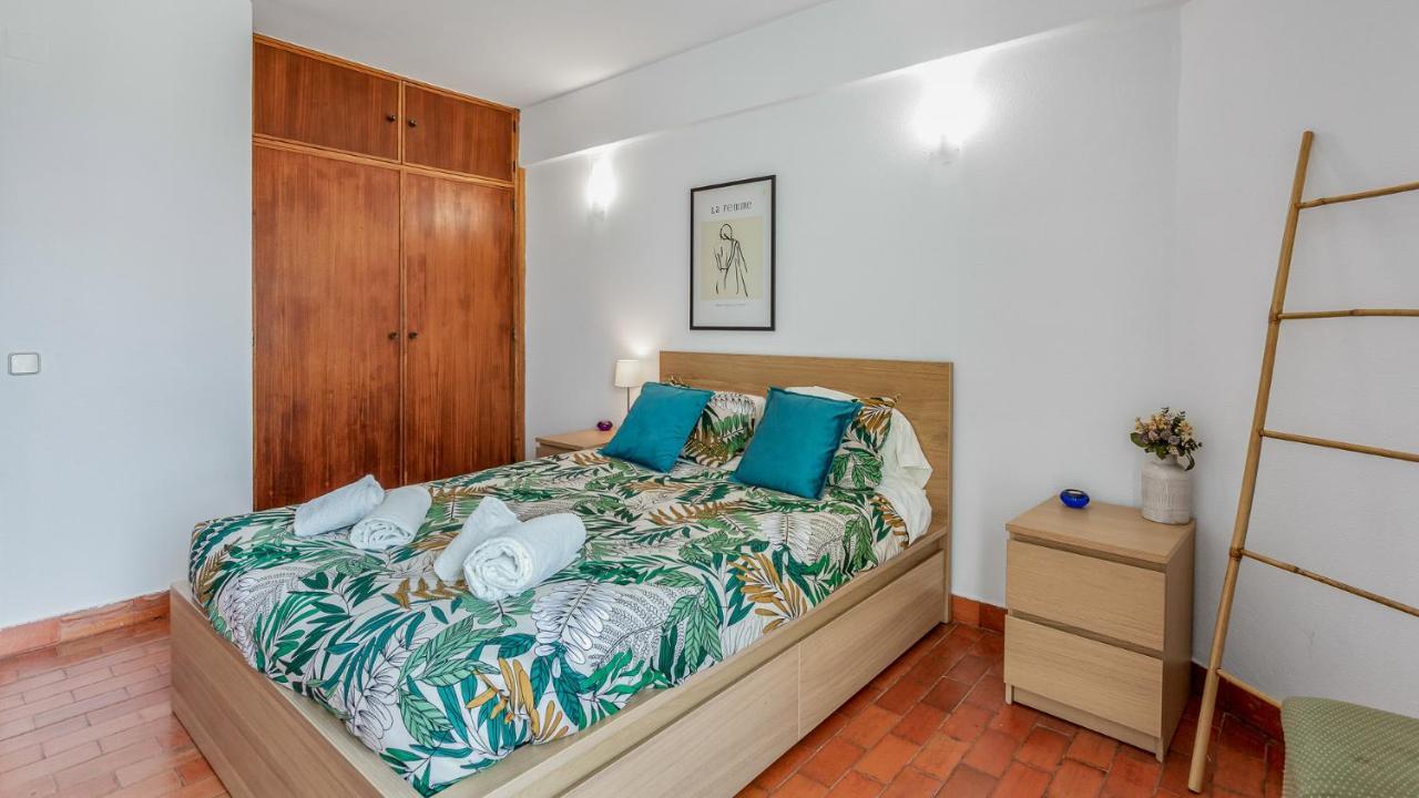 Peaceful Flat In By Lovelystay Apartment